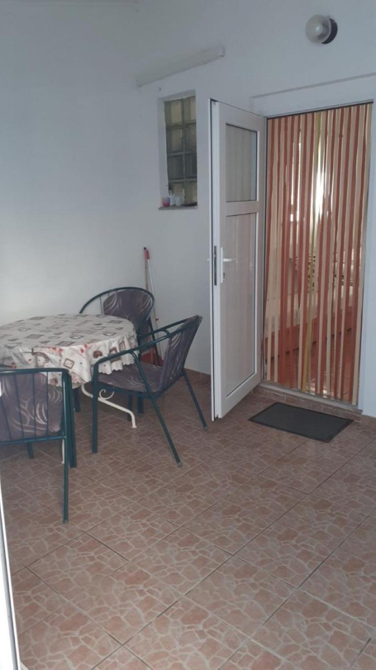 Apartments Dobri - 500M From Beach Nin Exterior photo